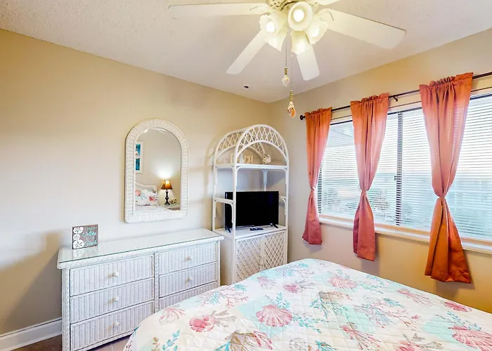 Gulf-front With Pools Hot Tub Fitness Dry Sauna & Access